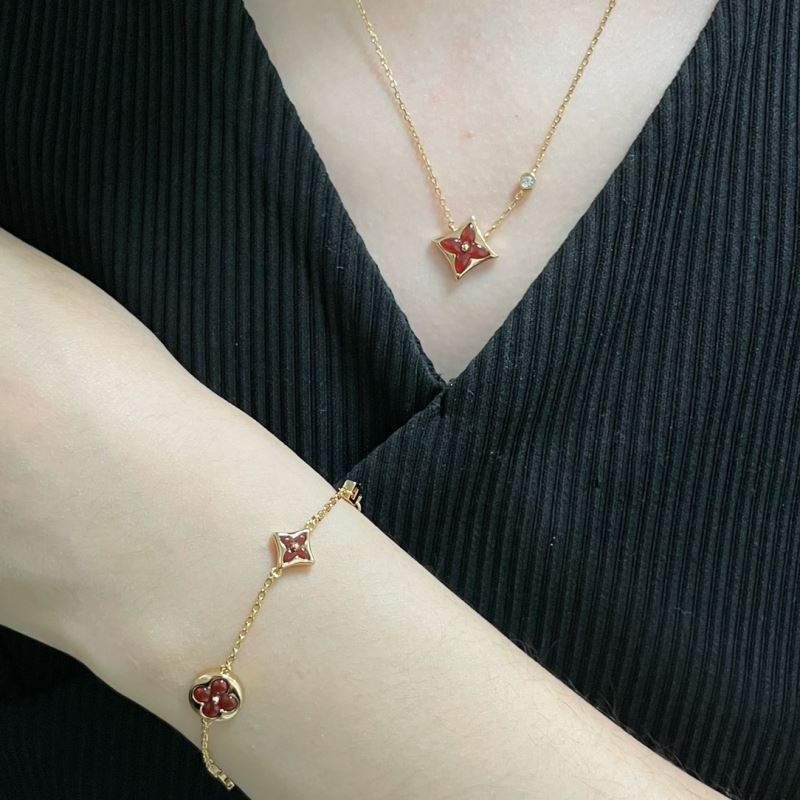 Louis Vuitton Necklaces